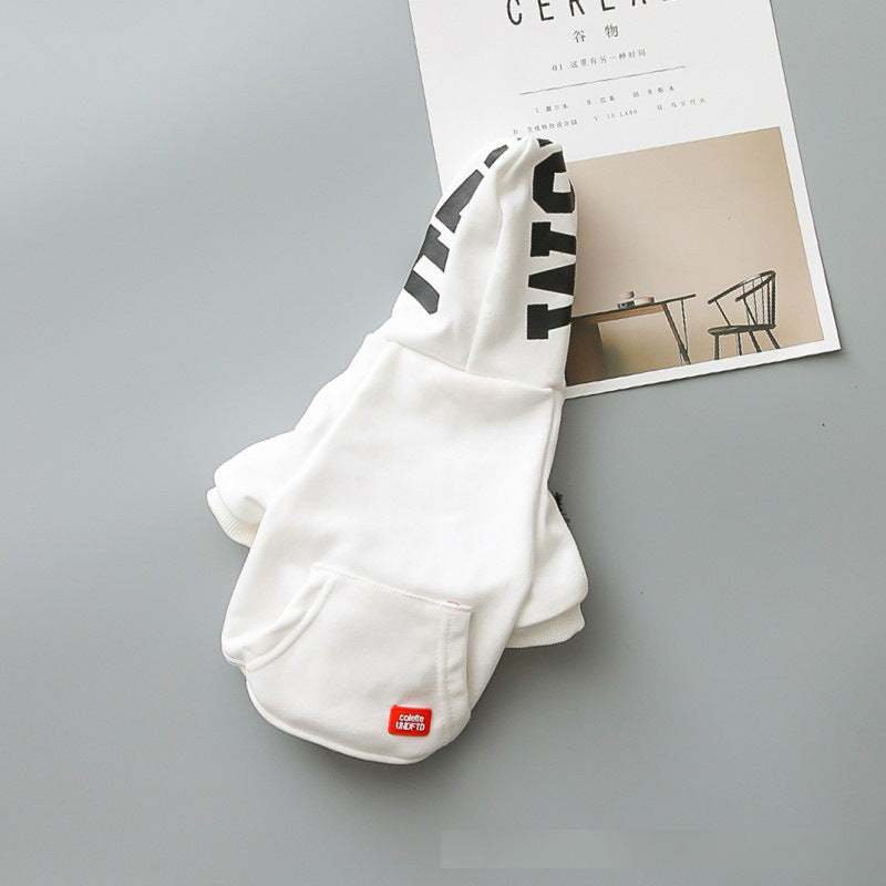 Suéter con capucha para perro color blanco con letras
