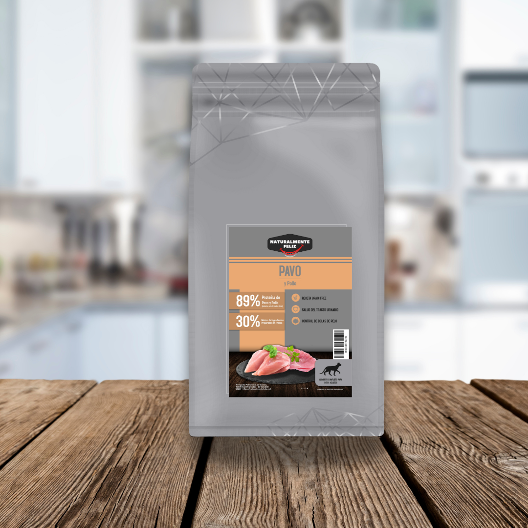 Pienso Gato de Pavo y Pollo 100% Natural: 1,5 Kg La Mejor Opción para el Bienestar y la Salud de tu Gato