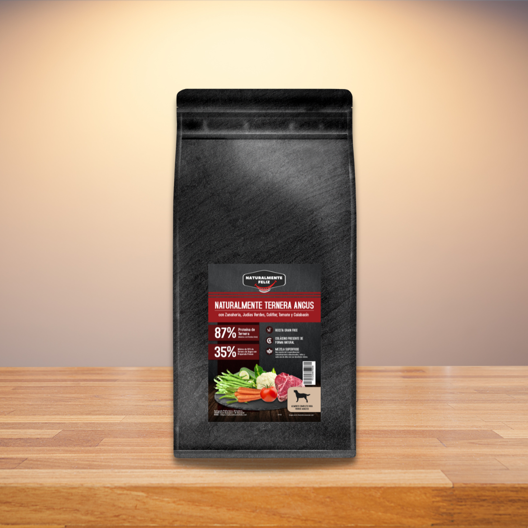 Pienso Perro Naturalmente Ternera Angus con Super Alimentos - 6kg Pienso Seco Raza Mediana / Grande 6kg