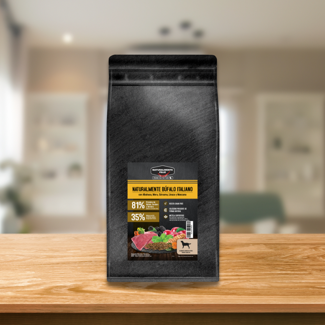 Pienso Perro Naturalmente Búfalo Italiano con Super Alimentos - 6kg Pienso Seco Raza Mediana / Grande