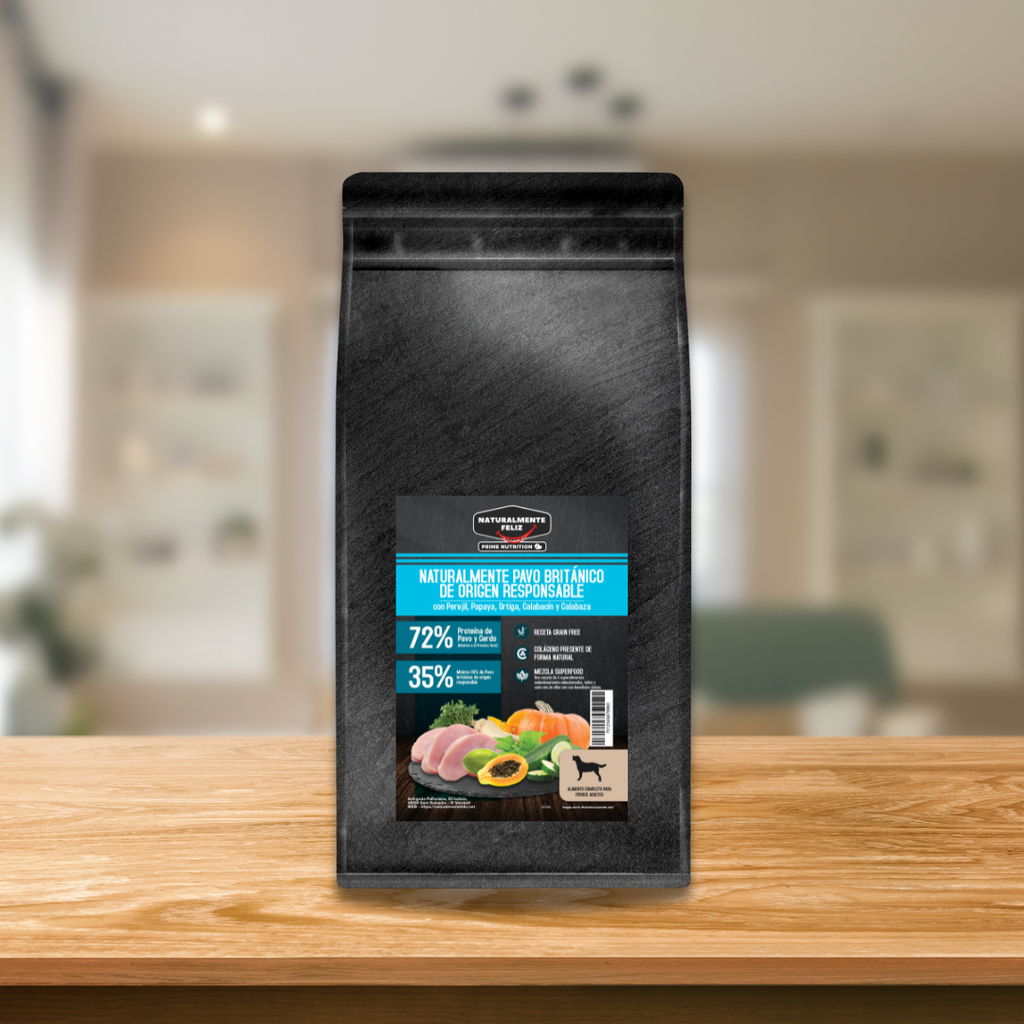 Pienso Perro Naturalmente Pavo de Corral con Super Alimentos - 6kg Pienso Seco Raza Mediana / Grande 6kg