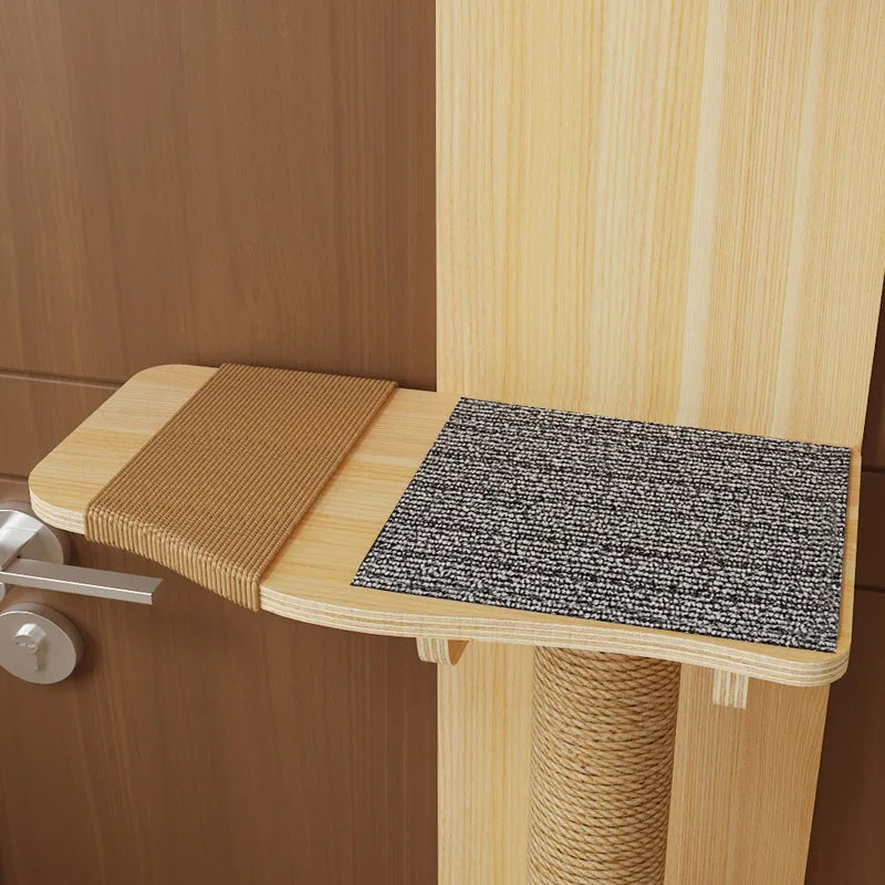 Estructura de escalada para gatos, instalacion en la puerta