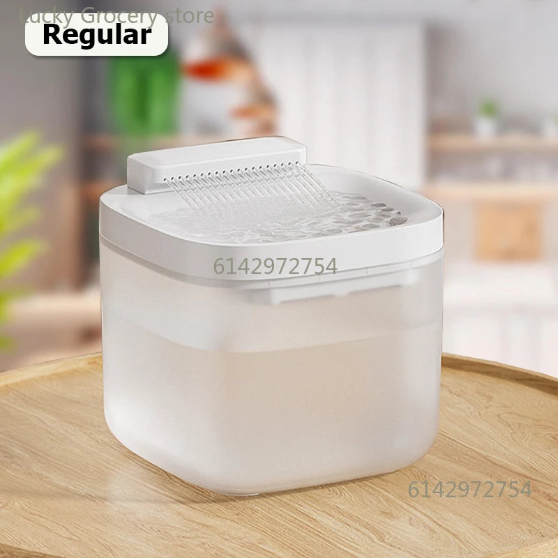 Fuente de agua USB de 3 litros para mascotas con bomba y filtro. Dispensador de agua para gatos con sistema anti-sequedad y recirculación automática.